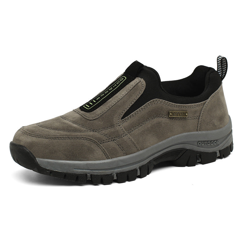 Scarpe ortopediche in morbida pelle scamosciata: morbide e confortevoli, con un ottimo sostegno - alleviano il dolore ai piedi.