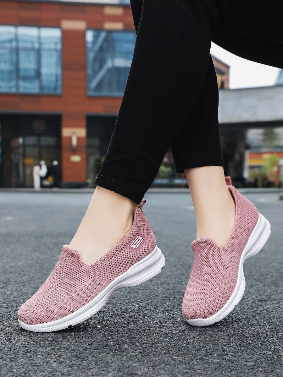 Scarpe sportive ortopediche a rete: con supporto per l'arco plantare, per alleviare il dolore; morbide e ammortizzanti.