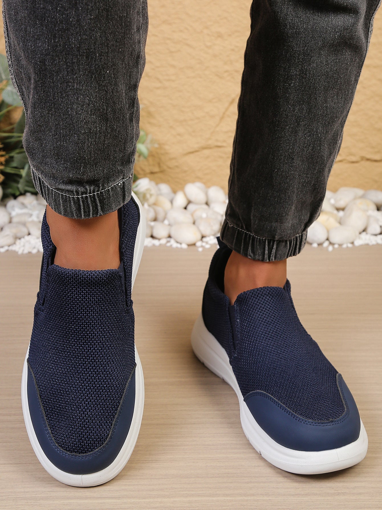 Scarpe ortopediche casual in rete — supporto plantare, facili da indossare e togliere.
