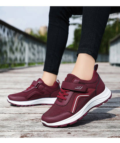 Scarpe ortopediche comode e antiscivolo: morbide e confortevoli, con un ottimo sostegno - alleviano il dolore ai piedi.