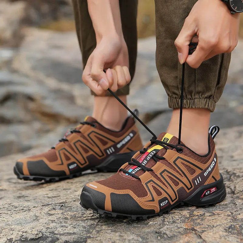 Scarpe ortopediche comode e sportive: con supporto per l'arco plantare, antiscivolo, traspiranti e resistenti all'usura.