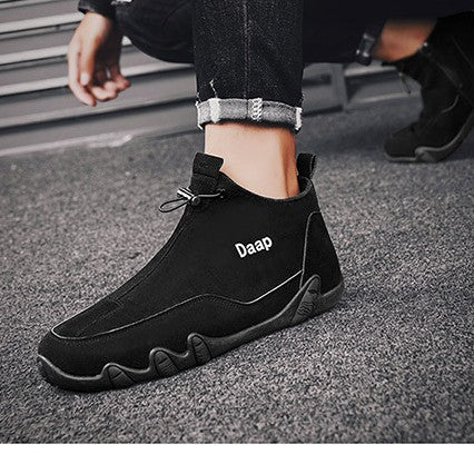 Scarpe ortopediche comode e antiscivolo: morbide e confortevoli, con un ottimo sostegno - alleviano il dolore ai piedi.