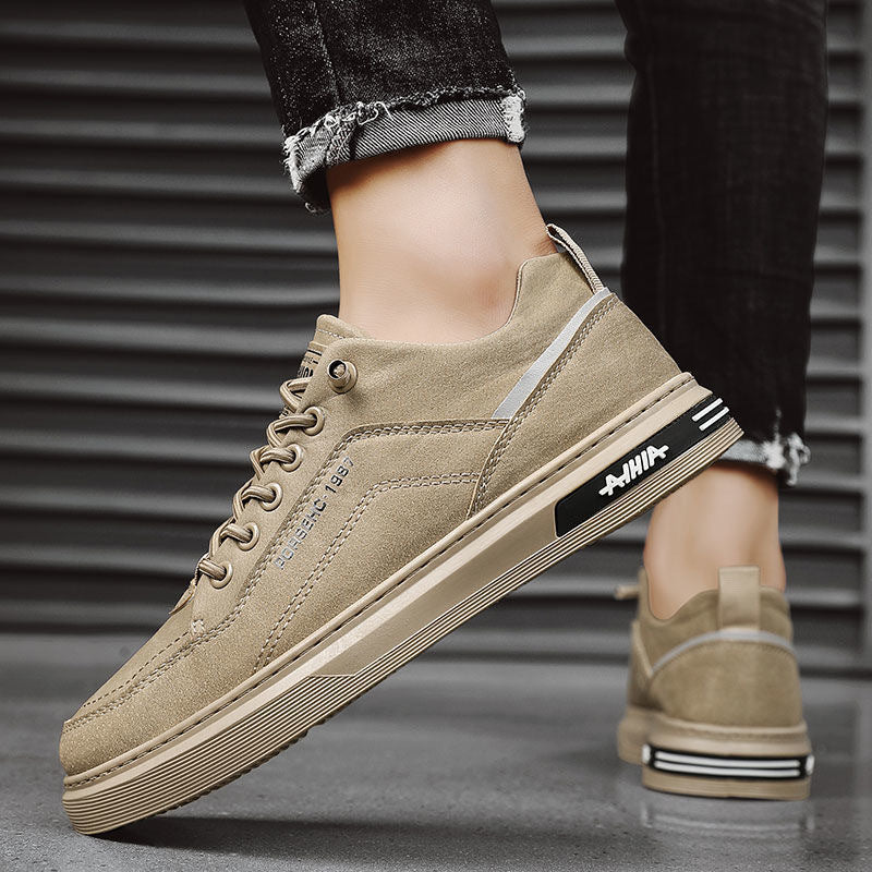 Scarpe ortopediche per il tempo libero: dotate di supporto per l'arco plantare, alleviano il dolore; leggere e ammortizzanti.