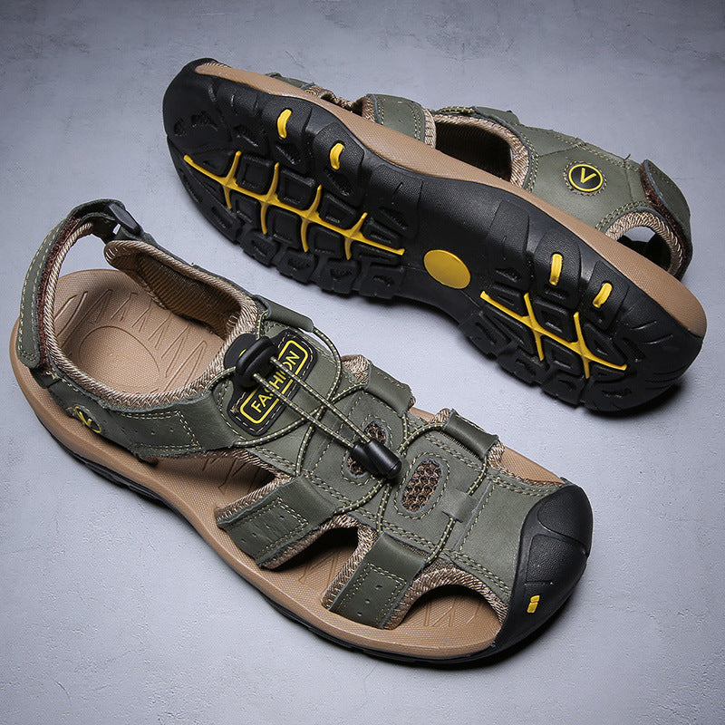 Sandali con protezione per le dita dei piedi: dotati di supporto per l'arco plantare, alleviano il dolore; leggeri e ammortizzanti.