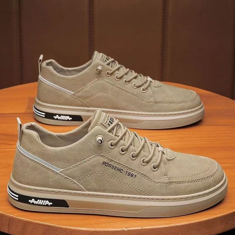 Scarpe ortopediche per il tempo libero: dotate di supporto per l'arco plantare, alleviano il dolore; leggere e ammortizzanti.