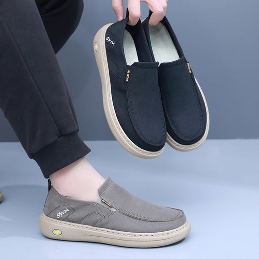 Scarpe ortopediche comode: con supporto per l'arco plantare, per alleviare il dolore e ammortizzare gli urti.