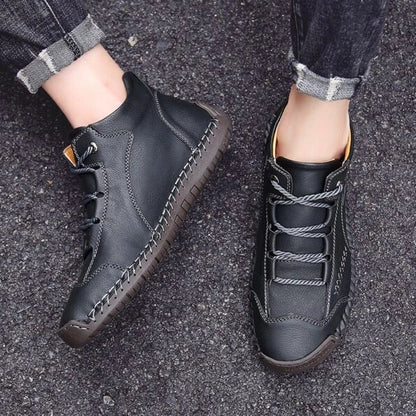 Scarpe ortopediche comode e casual – in morbida pelle scamosciata italiana, con supporto per l'arco plantare