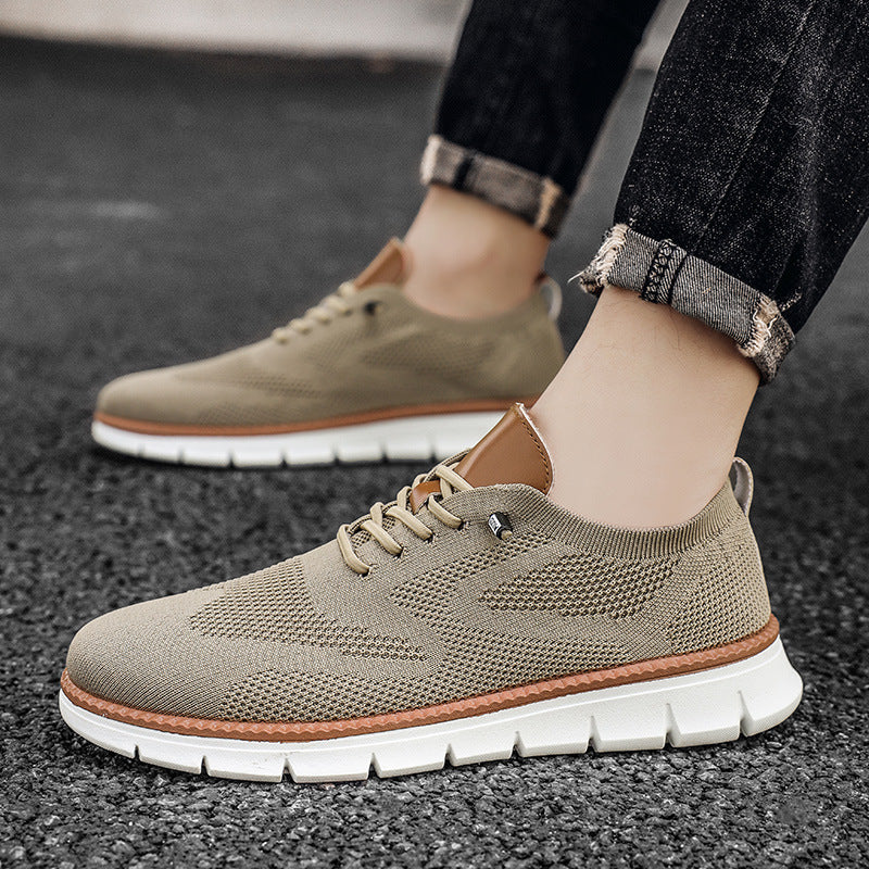 Scarpe sportive ortopediche a rete: dotate di supporto per l'arco plantare, alleviano il dolore; morbide e ammortizzanti.