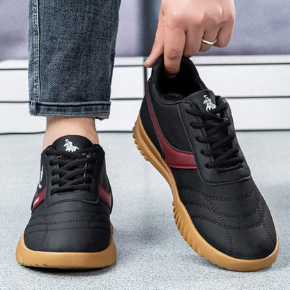 Scarpe ortopediche di marca: morbide e comode, con un ottimo sostegno - alleviano il dolore ai piedi.