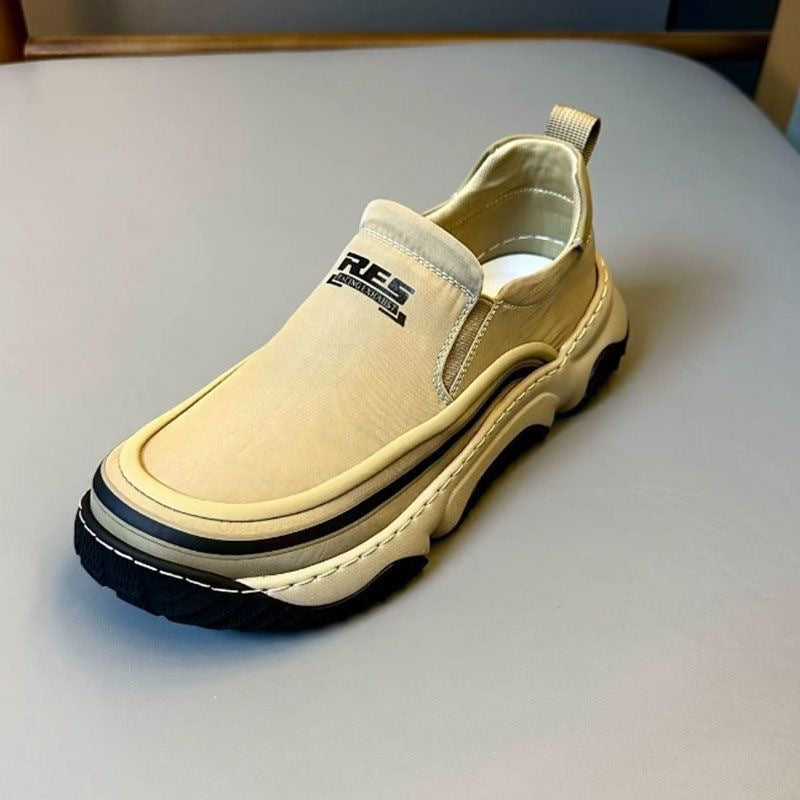 Scarpe ortopediche comode — con supporto per l'arco plantare, per alleviare il dolore; consigliate dai podologi!