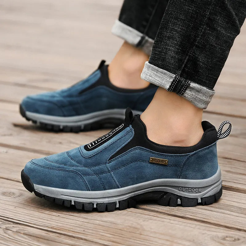 Scarpe ortopediche comode ideali per l'uso quotidiano