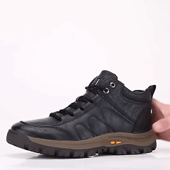 Scarpe ortopediche da lavoro: realizzate a mano in pelle di vacchetta italiana; con supporto per l'arco plantare; antiscivolo e resistenti.