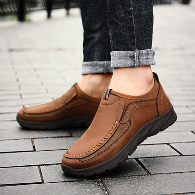 Scarpe ortopediche comode: supporto ergonomico dell'arco plantare, alleviano il dolore, forma ampia che non stringe il piede.