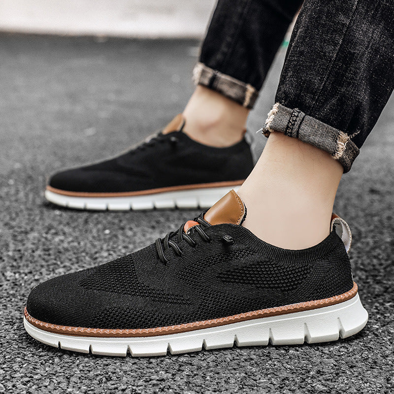 Scarpe sportive ortopediche a rete: dotate di supporto per l'arco plantare, alleviano il dolore; morbide e ammortizzanti.